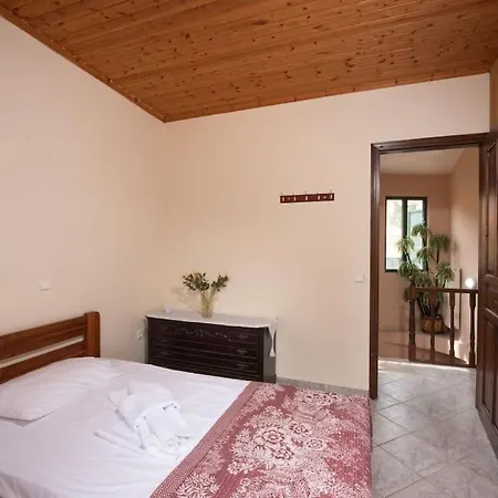 Peaceful Alexandra * Kariá