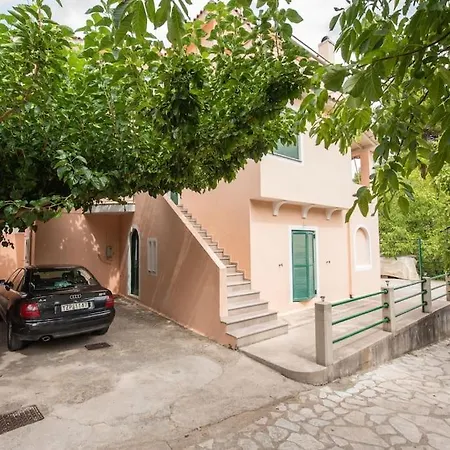 Peaceful Alexandra Lägenhet