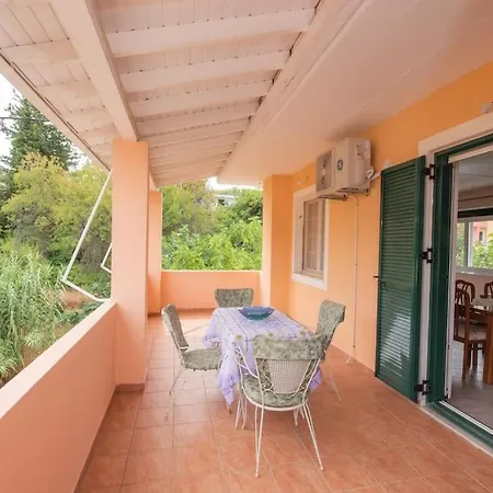 Appartement Peaceful Alexandra Kariá