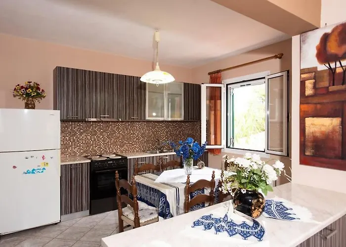 Peaceful Alexandra *